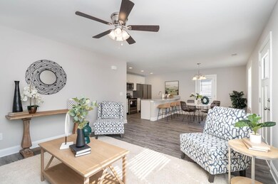 610 Poplar St, Statesville, NC 28677 - photo 3