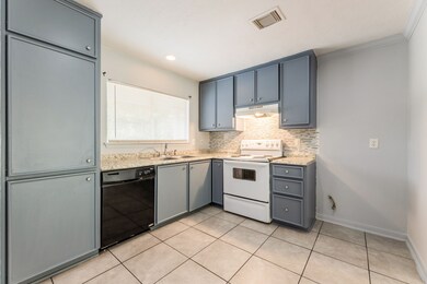 85 Blue Fox Rd, Spring, TX 77380 - photo 5