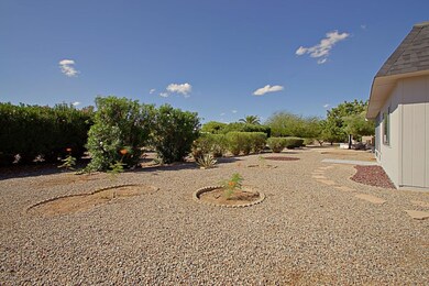 17234 N Lindgren Ave, Sun City, AZ 85373 - photo 6