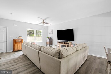 247 Sunset Ln, Harpers Ferry, WV 25425 - photo 3