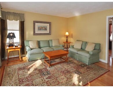 61 Woodmark Way, Wakefield, RI 02879 - photo 4