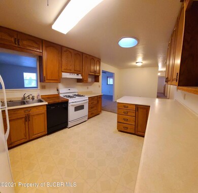 4202 Knollcrest Dr, Farmington, NM 87402 - photo 5