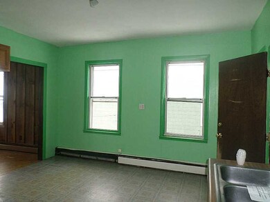 216 3rd Ave, Woonsocket, RI 02895 - photo 4