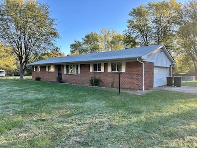 3986 Witham Ln, Cincinnati, OH 45245 - photo 2