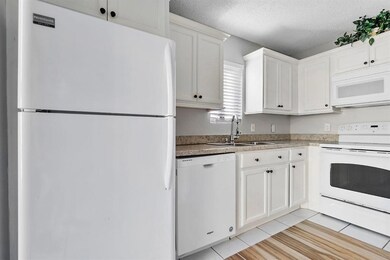 016-6104WaterviewCir-PalmSprings-FL-smal
