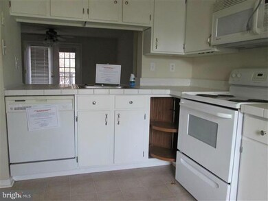 28 Trailwood Rd, Nottingham, MD 21236 - photo 7