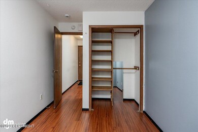 08-Bedroom 1_MAX1820