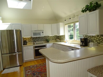 2 Sterling Springs Dr, White River Junction, VT 05001 - photo 5