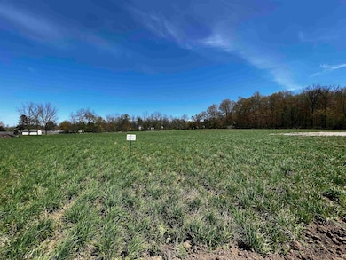 L17 S Forest View Dr, Beloit, WI 53511 - photo 2