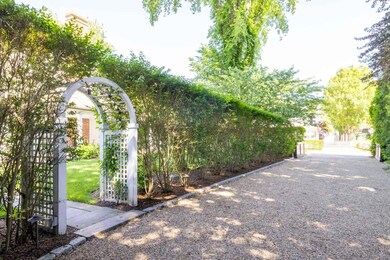 52 S South Summer St, Edgartown, MA 02539 - photo 2