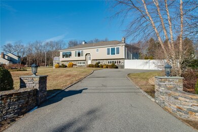 7 Stonegate Rd, Warren, RI 02885 - photo 3