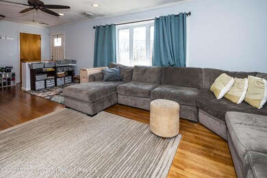 06_Living Room-4
