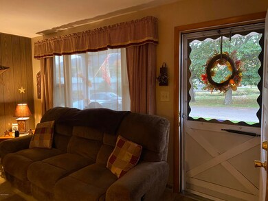 1025 E 2nd St, Nescopeck, PA 18635 - photo 3