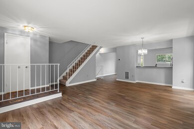14101 Oakpointe Dr, Laurel, MD 20707 - photo 5