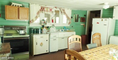 2111 Pine Grove Rd, Fayetteville, PA 17222 - photo 2