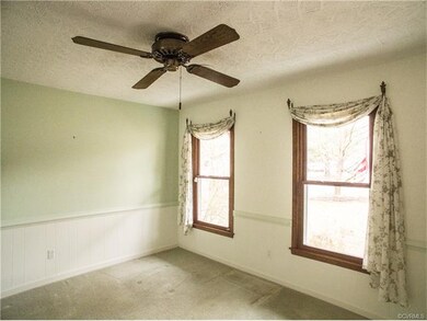 702 Willow Ct, Hopewell, VA 23860 - photo 6