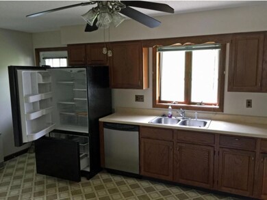 155 Dorr Dr unit 21, Rutland, VT 05701 - photo 5