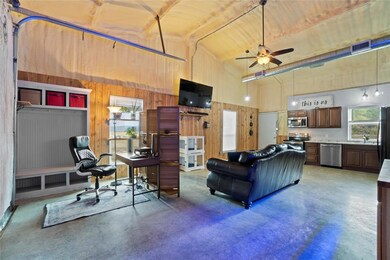 3687 Oak Cir, Weatherford, TX 76088 - photo 6