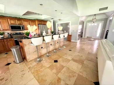 1102 Sugartree Dr S, Lakeland, FL 33813 - photo 5