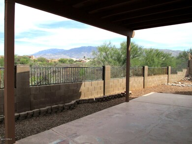 10821 E Walking Stick Dr, Tucson, AZ 85748 - photo 3