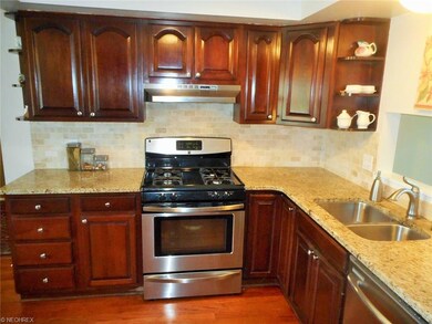 Stainless steel appliances and quality  maple cath