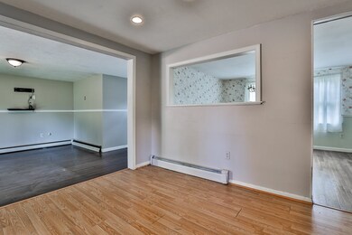 16 Royal Oak Dr, Nashua, NH 03064 - photo 4