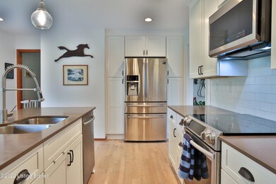 2750 Greenbriar Rd-33