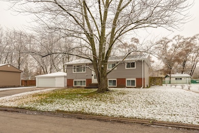 17708 John Ave, Country Club Hills, IL 60478 - photo 2