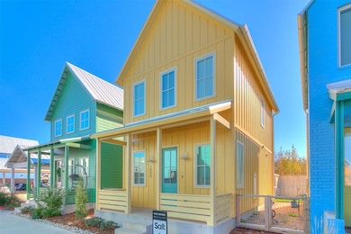 1056 Hangar Dr, Oklahoma City, OK 73108 - photo 2