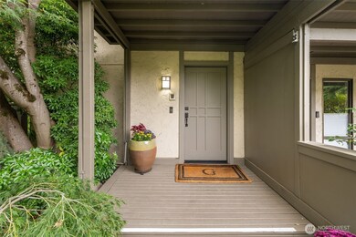 6570 Park Point Way NE, Seattle, WA 98115 - photo 2