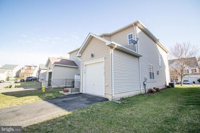 23322 Jonquil Ln, California, MD 20619 - photo 5