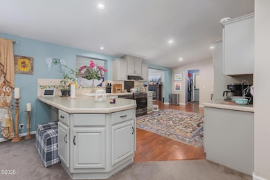 260 SW Newton Dr, Waldport, OR 97394 - photo 7