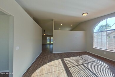 4027 S Kirby Ct Gilbert AZ-print-003-002