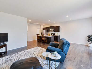 10549 190th St E, Puyallup, WA 98375 - photo 6