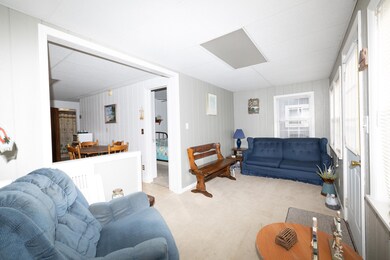 Living room left