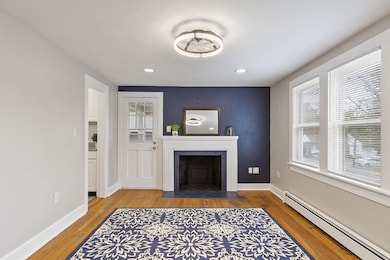 563 Chandler St, Worcester, MA 01602 - photo 7