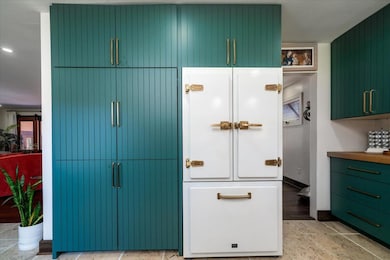 Big Chill Refrigerator