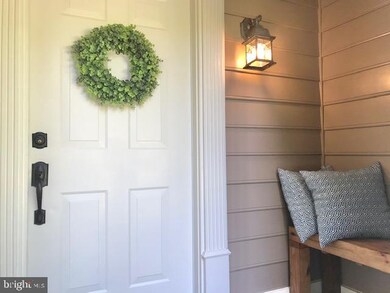 2013 Gervais Dr, Falls Church, VA 22043 - photo 2