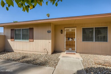 10857 W Santa fe Dr, Sun City, AZ 85351 - photo 3