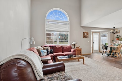 22 Rolling Oaks Rd unit C, Sugar Grove, IL 60554 - photo 2