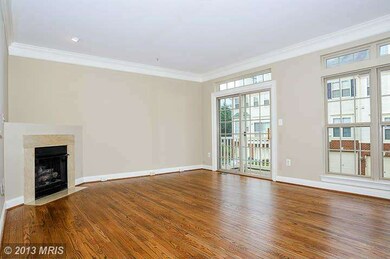 46358 Pryor Square, Sterling, VA 20165 - photo 3