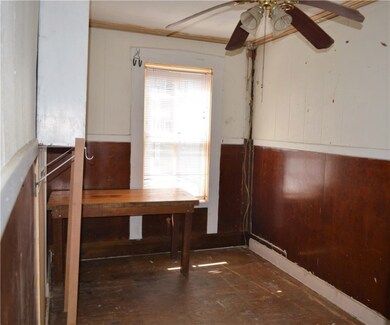 92 Burnside St, Providence, RI 02905 - photo 7