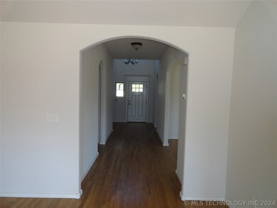 2005 E Tucson Place, Broken Arrow, OK 74011 - photo 6