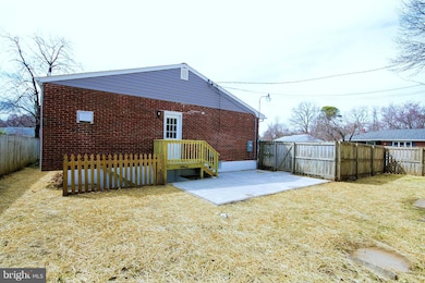 711 Virginia Ave, Essex, MD 21221 - photo 4