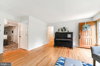 3220 Green Meadows Dr, Indian Head, MD 20640 - photo 6