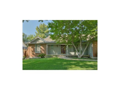 Bring your ideas and make this home yours!