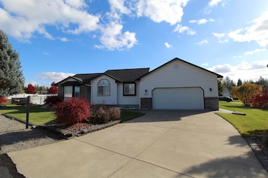 3922 E Siskin Ln, Mead, WA 99021 - photo 2