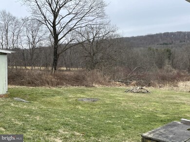 6773 Kings Hwy S, Zionsville, PA 18092 - photo 7