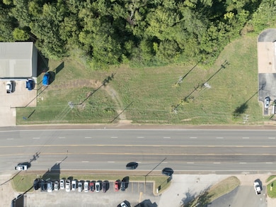 1742 S Jackson St, Jacksonville, TX 75766 - photo 3