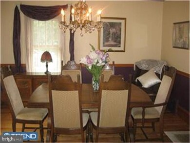 65 W Centre St, Woodbury, NJ 08096 - photo 5